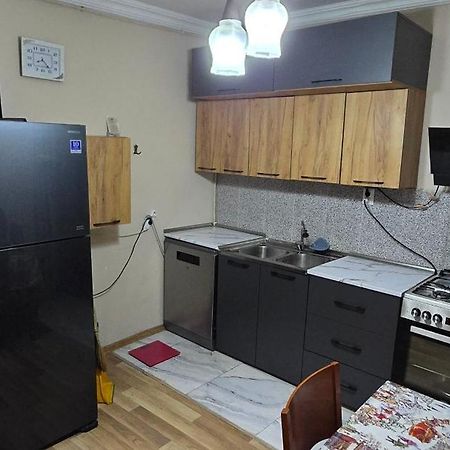 Apartment Zurabi 巴统 外观 照片