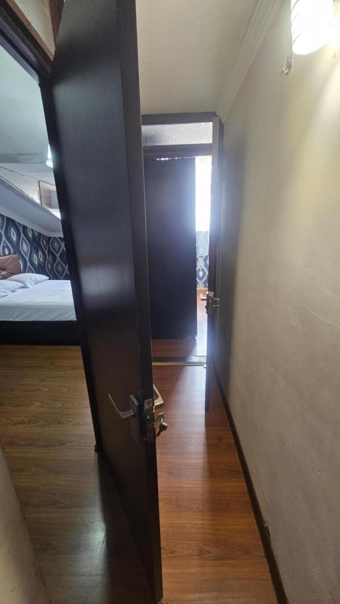 Apartment Zurabi 巴统 外观 照片